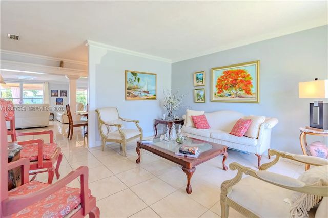 3 of 39 - 990 W 56th Street, Hialeah, FL