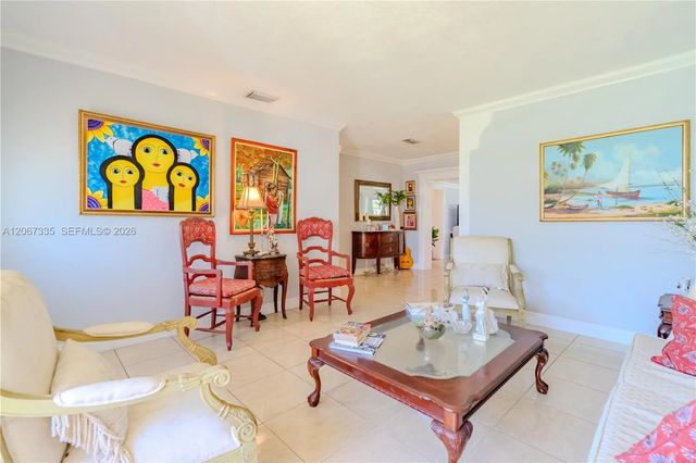 4 of 39 - 990 W 56th Street, Hialeah, FL