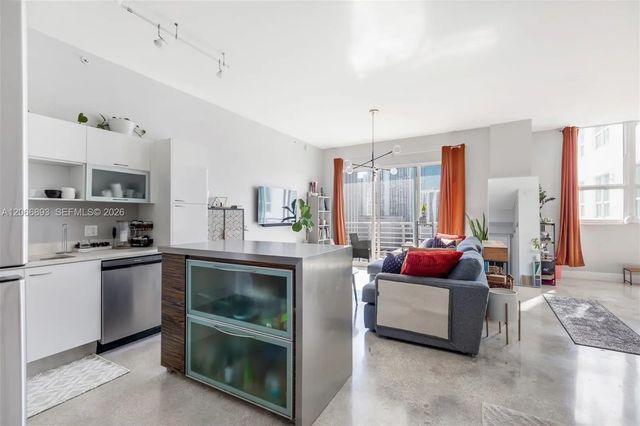 2 of 21 - 133 Ne 2nd Avenue #1908, Miami, FL