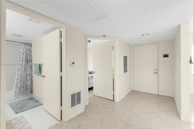 5 of 26 - 13705 Sw 12th Street #208b, Pembroke Pines, FL