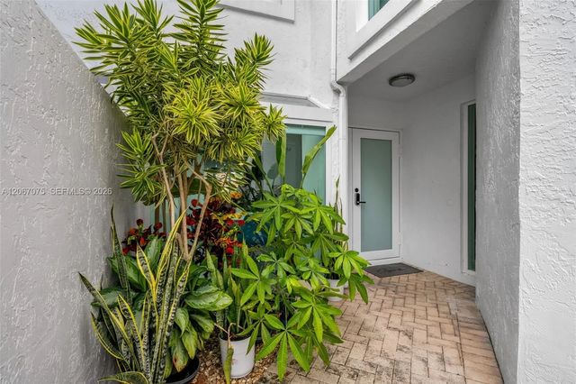 2 of 66 - 3750 Ne 209 Terrace, Aventura, FL