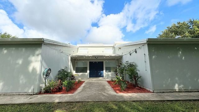 2 of 25 - 2550 Corey Avenue, Melbourne, FL