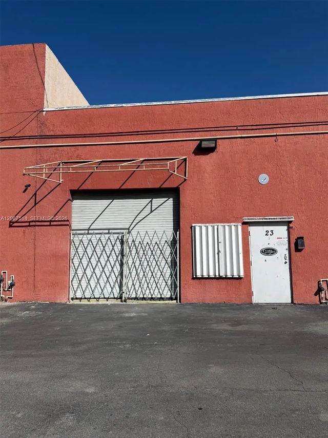 2 of 18 - 13690 Sw 142nd Avenue #23-a, Miami, FL