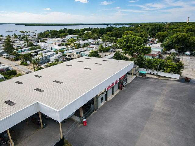 2 of 10 - 101500 Overseas Highway, Key Largo, FL