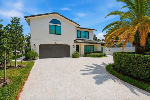 3 of 35 - 2447 Se 10th Street, Pompano Beach, FL