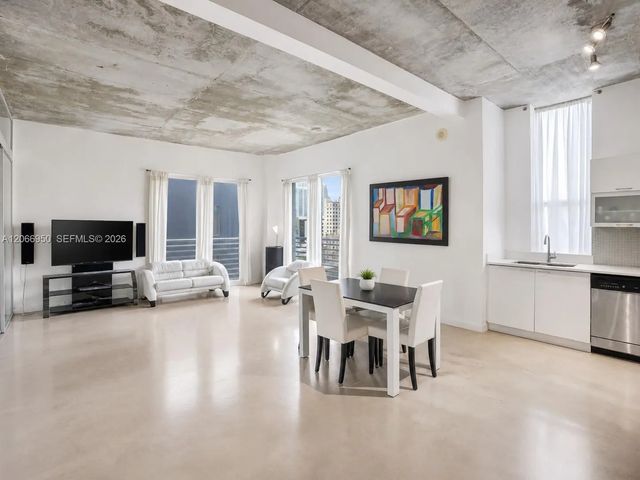 2 of 33 - 234 Ne 3rd Street #1007, Miami, FL