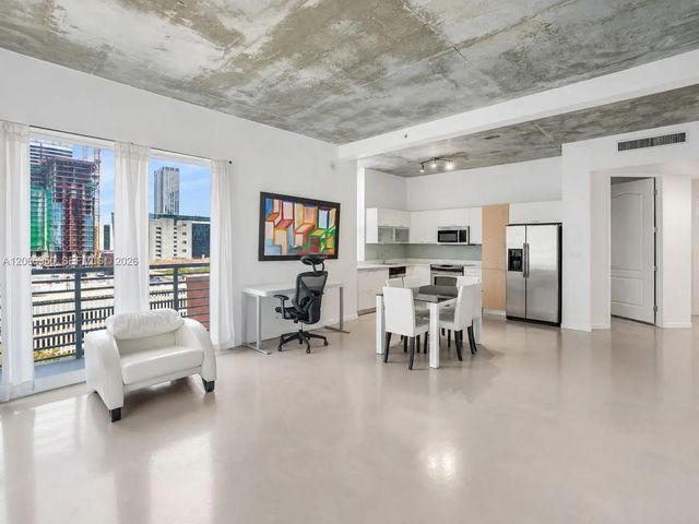 4 of 33 - 234 Ne 3rd Street #1007, Miami, FL