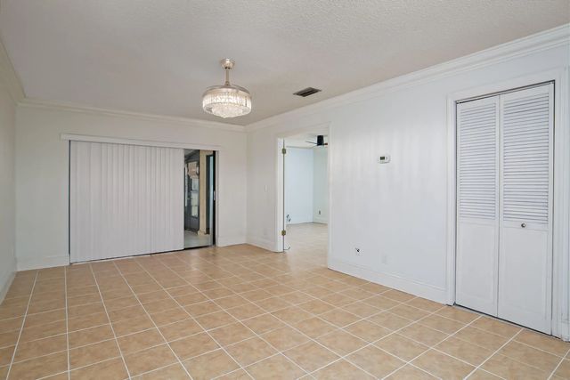 5 of 18 - 6036 Indrio Road #1, Fort Pierce, FL