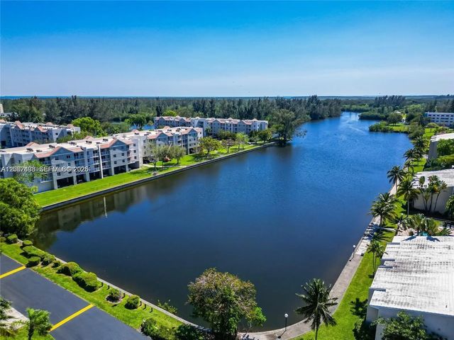 2 of 18 - 21121 Sw 85th Avenue #311, Cutler Bay, FL