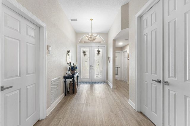 5 of 38 - 5641 Fountains Drive S #5641, Lake Worth, FL