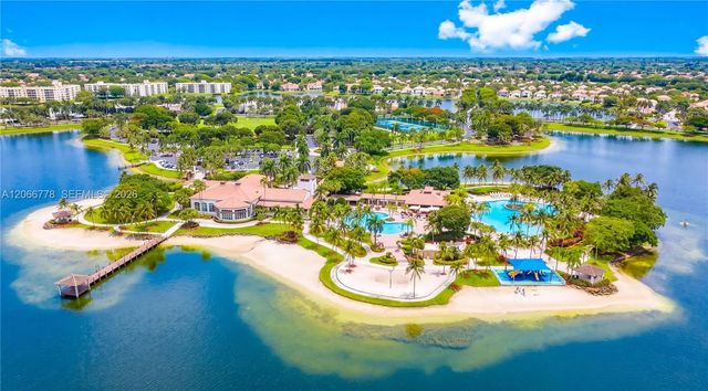4 of 33 - 11365 Nw 68th Street, Doral, FL