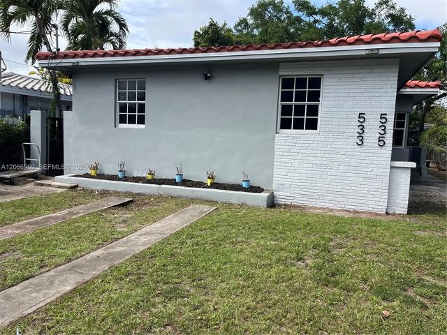 533-535 Ne 67th Street, Miami