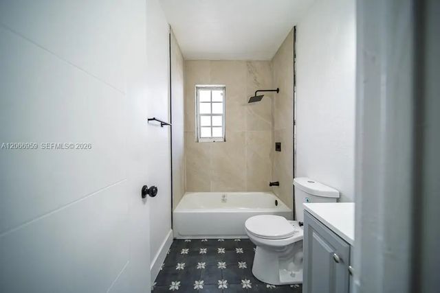 5 of 7 - 533-535 Ne 67th Street, Miami, FL