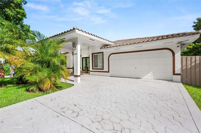 2 of 39 - 9840 Nw 28th Terrace, Doral, FL