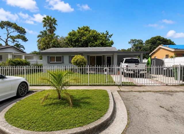4 of 39 - 1650 Nw 123rd Street, North Miami, FL