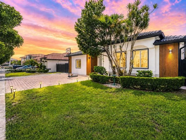 2 of 65 - 16362 Sw 53rd Terrace, Miami, FL