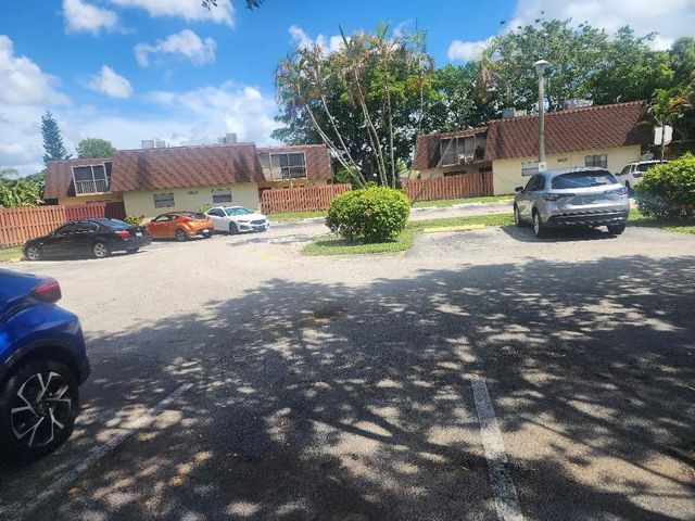 3 of 10 - 5824 Swordfish ##a, Tamarac, FL