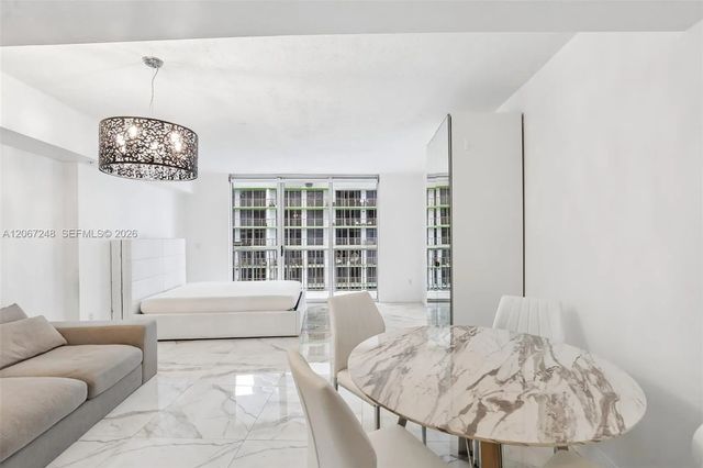 2 of 32 - 1750 N Bayshore Drive #3207, Miami, FL
