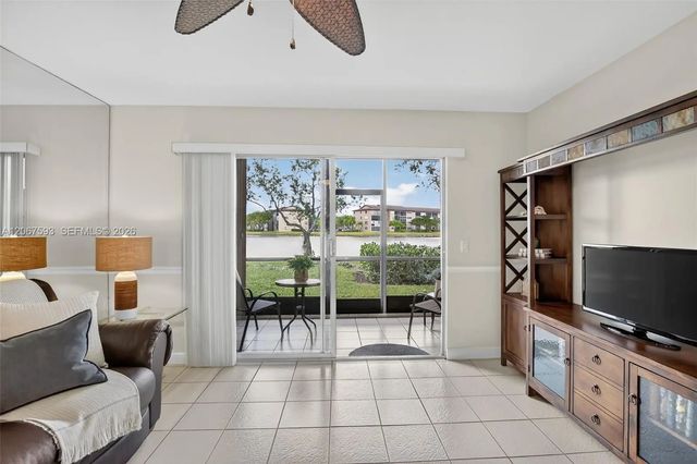 13705 Sw 12th Street #103b, Pembroke Pines