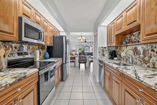 4 of 59 - 13705 Sw 12th Street #103b, Pembroke Pines, FL