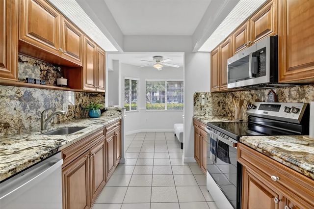 5 of 59 - 13705 Sw 12th Street #103b, Pembroke Pines, FL