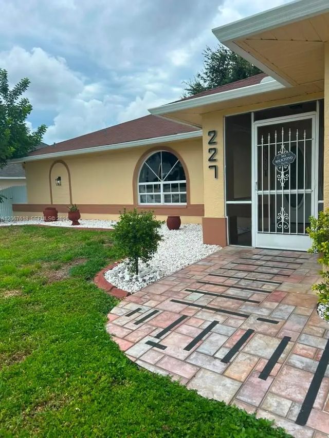 2 of 2 - 227 Se 43 Lane, Cape Coral, FL