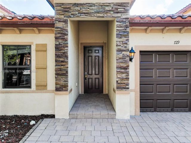 2 of 69 - 729 Se 34th Avenue, Homestead, FL