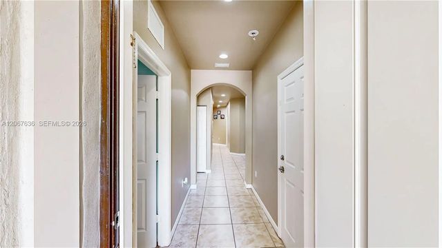 3 of 69 - 729 Se 34th Avenue, Homestead, FL