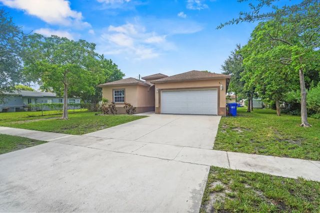 2 of 23 - 2430 Nw 13th Street, Pompano Beach, FL