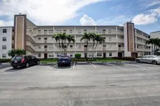 3008 Guildford A, Boca Raton