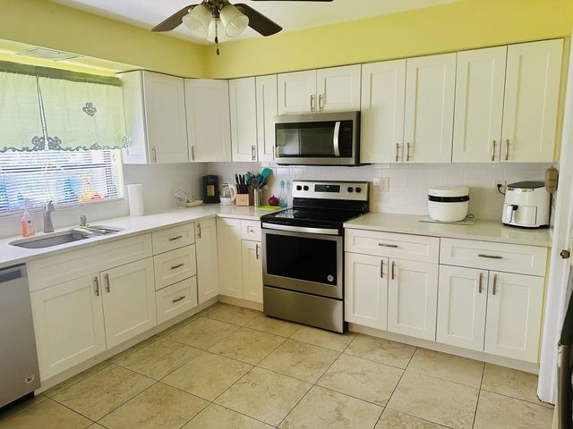 3 of 10 - 4964 Eaglewood Road #a, Boynton Beach, FL