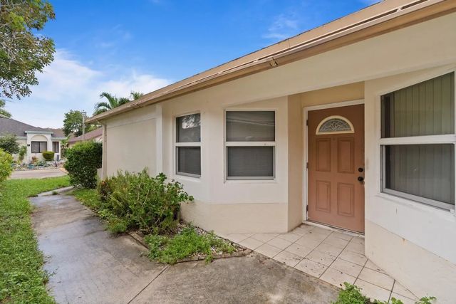 5 of 35 - 312 Bishop Road, North Lauderdale, FL