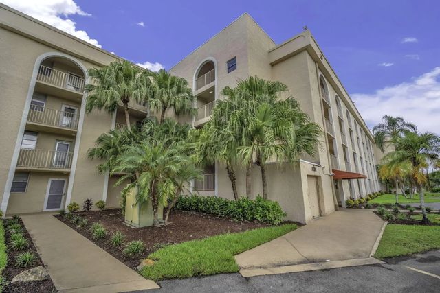 3231 Holiday Springs Boulevard #306, Margate