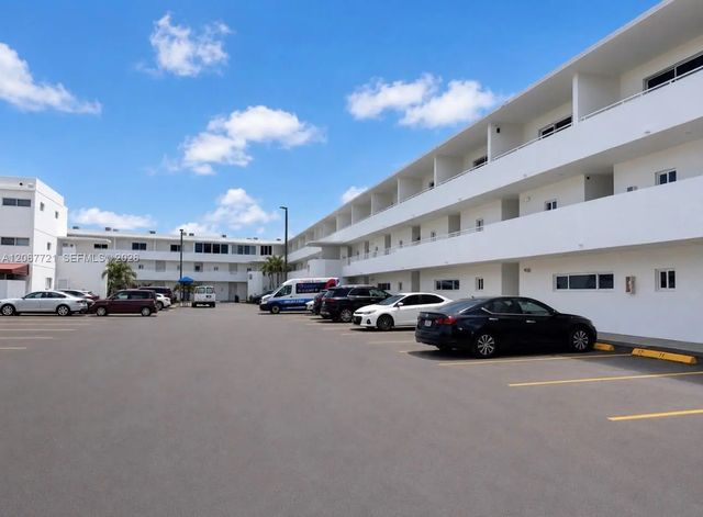 5611 W 25th Court #8a, Hialeah