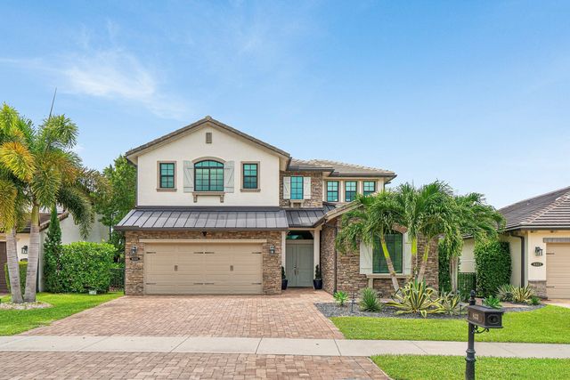 8331 Grand Prix Lane, Boynton Beach