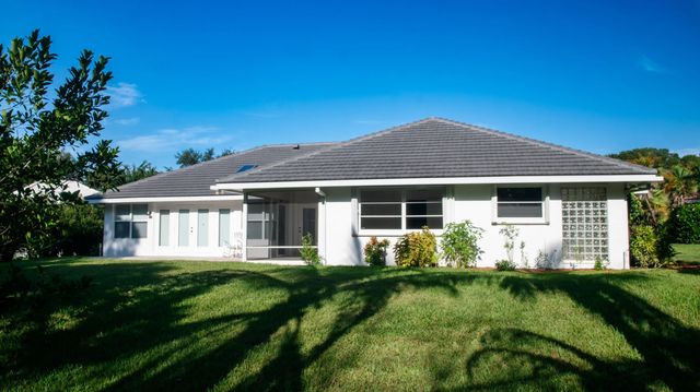 3 of 63 - 4185 Se Fairway Court, Stuart, FL