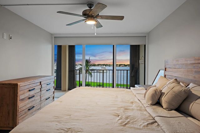 5 of 45 - 134 Lakeshore Drive #316, North Palm Beach, FL