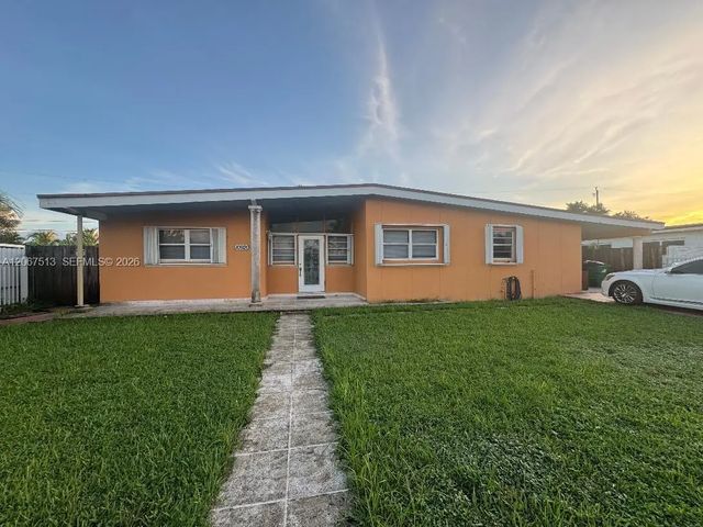 10920 Westwood Lake Drive, Miami