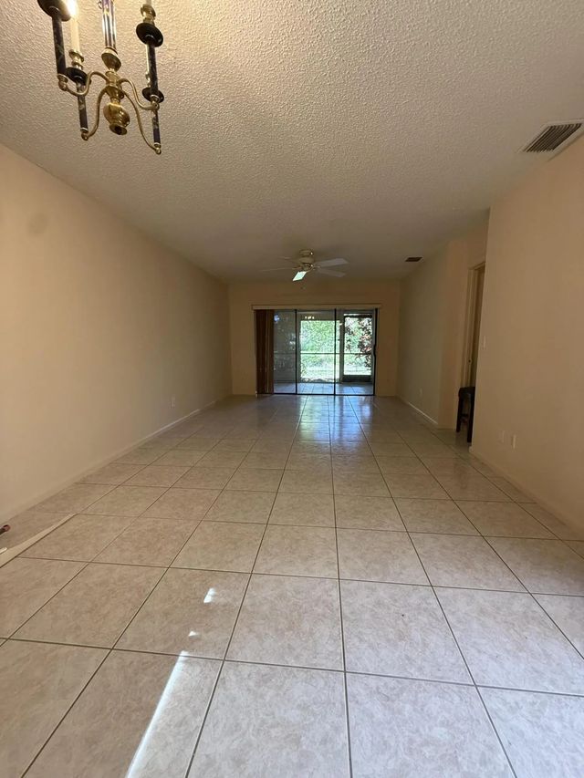 3 of 31 - 12028 Royal Palm Boulevard #3-f, Coral Springs, FL