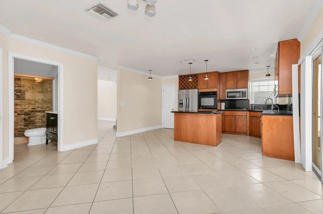 3 of 15 - 5486 Nw 44th Way, Coconut Creek, FL