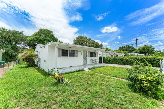2 of 29 - 2030 Nw 43rd Street, Miami, FL
