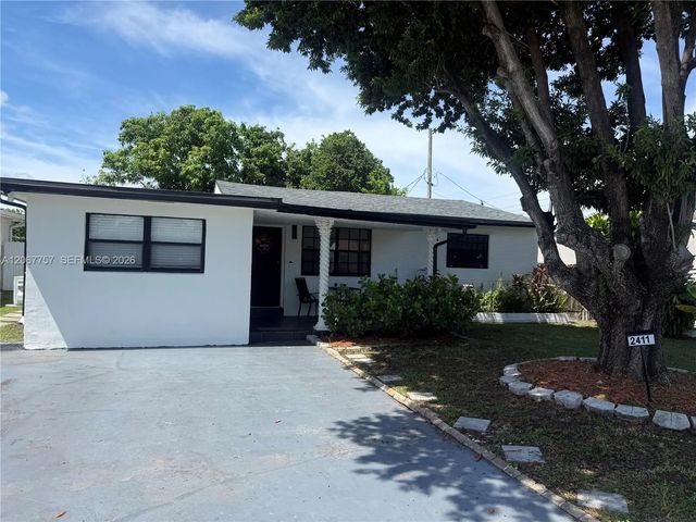 2411 Wiley Street, Hollywood