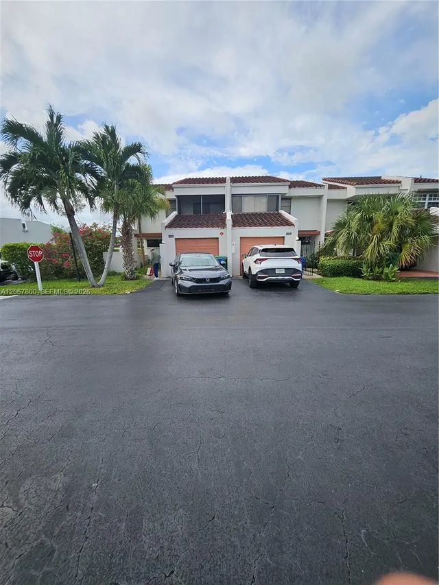 6593 Racquet Club Drive #139, Lauderhill