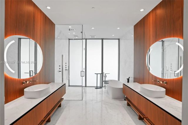 3 of 51 - 5 Grove Isle Drive #m502, Miami, FL