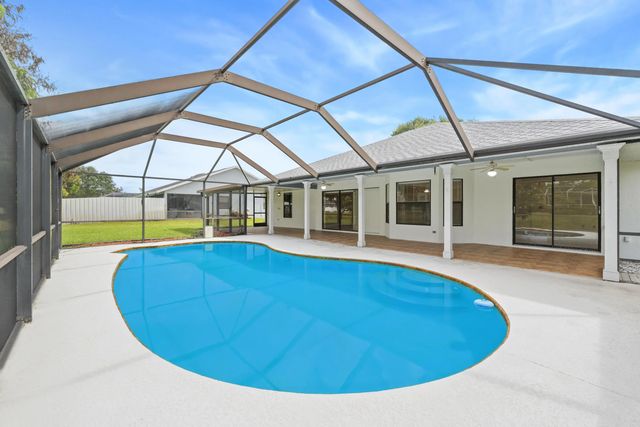3 of 60 - 5400 Nw Emblem Street, Port St. Lucie, FL
