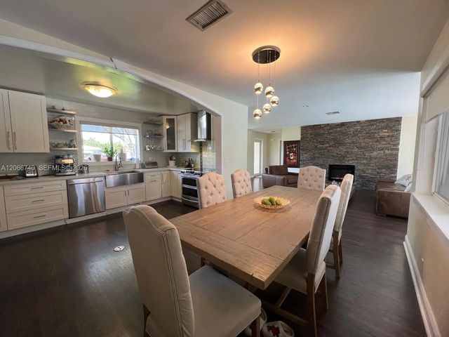 3 of 24 - 3460 Buchanan Street, Hollywood, FL