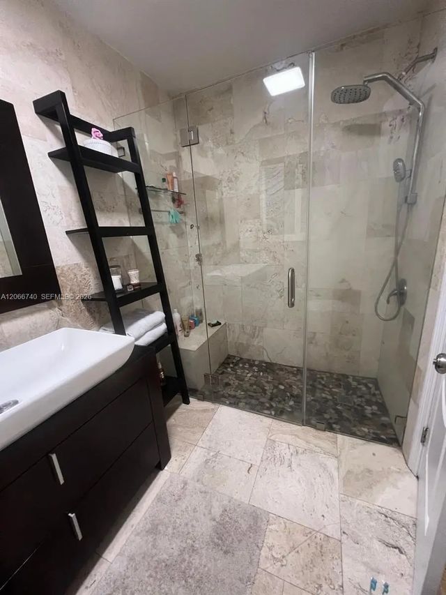 5 of 24 - 3460 Buchanan Street, Hollywood, FL