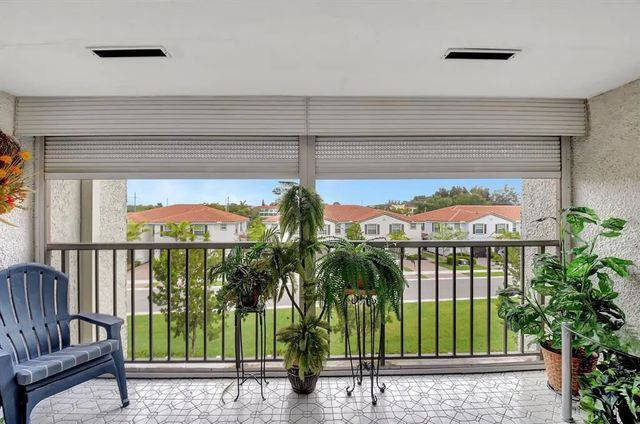 2 of 49 - 4070 Tivoli Court #307, Lake Worth, FL