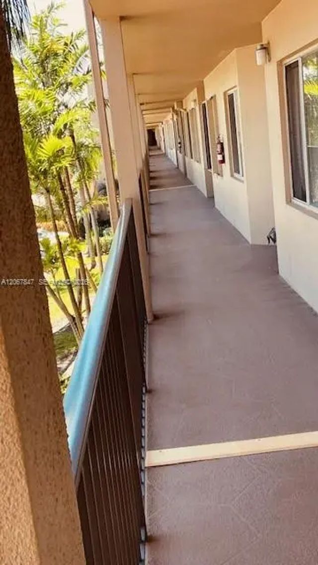 2 of 47 - 950 Sw 138th Avenue #314b, Pembroke Pines, FL