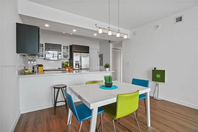 5 of 27 - 333 Ne 24th Street #1004, Miami, FL